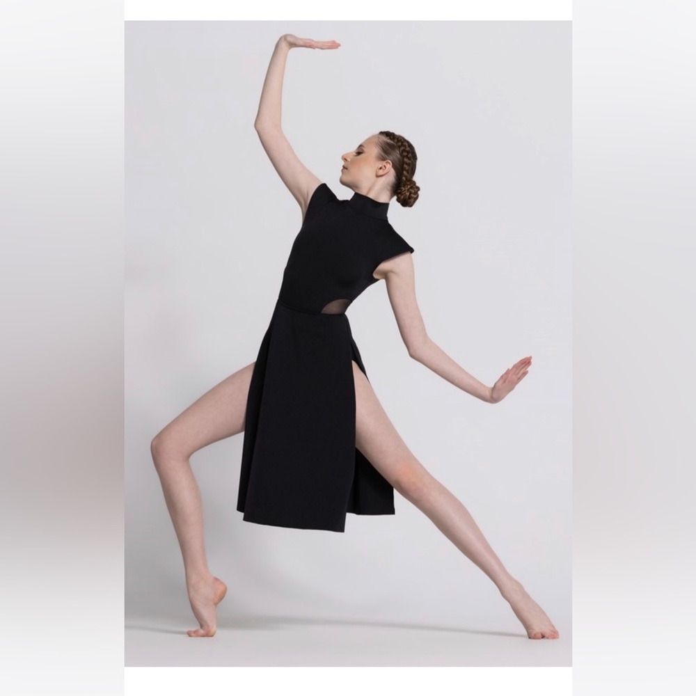 Used Weissmans Black Adult Small Contemporary Costume